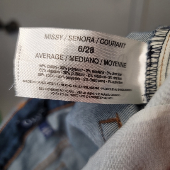 Chaps Mid Rise Crop Kick Jeans - Picture 7 of 11